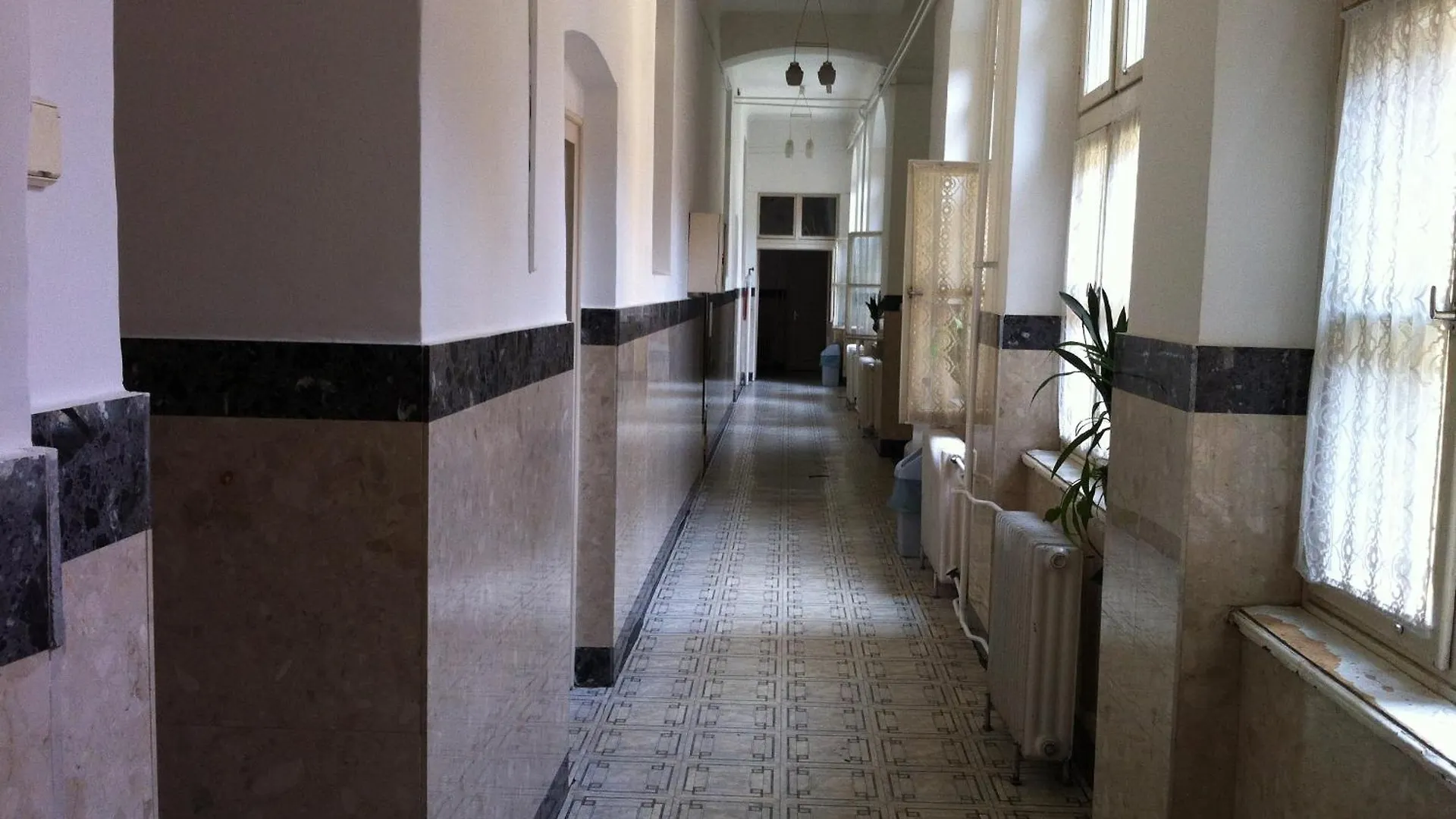 Season Hostel 2 Budapest Magyarország